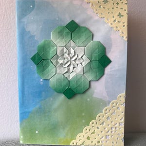 Tarjeta de origami hecha a mano