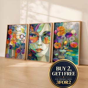 Op de afbeelding: Drie ingelijste rechthoekige wandkunstprints. De linker print toont kleurrijke brillen. De middelste print toont een gezicht met een bril. De rechter print toont abstracte bloemvormen. Een ronde badge leest: BUY 2, GET 1 FREE USE PROMO CODE: 3FOR2.