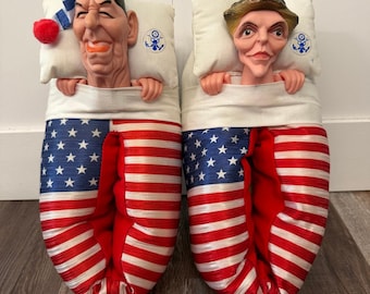 Ronald and Nancy Reagan VINTAGE "Presidential" slippers 1988 size large eeuc