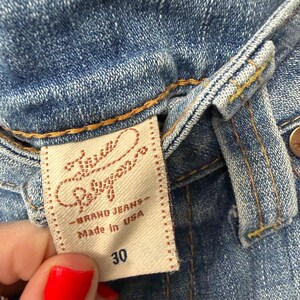 True Religion VINTAGE denim jeans yellow stitching bootcut leg in women’s sz 30 image 5