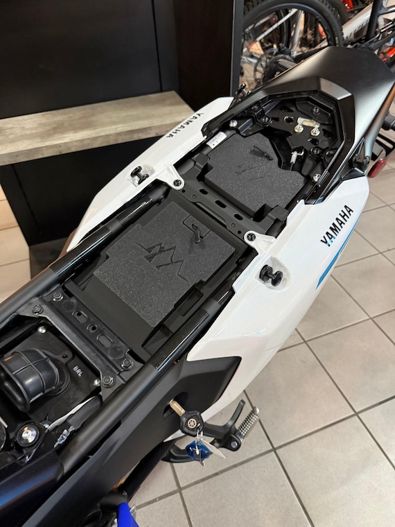 Motocubby Drifter II – Yamaha Ténéré 700 Under-pillion Storage Box