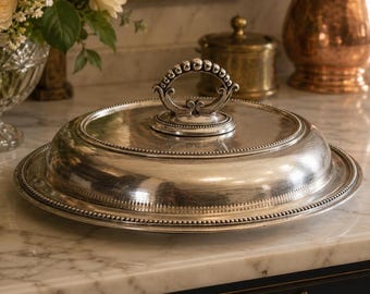 Antique Meriden Britannia Silver Plated Entrée Dish With Dome Lid Pattern 65608.5 11 Inch 1880s