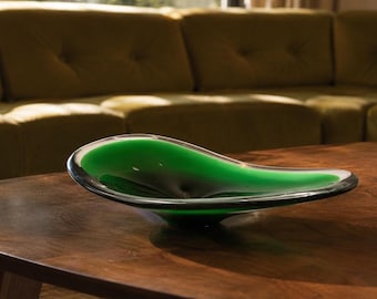 Vintage Flygsfors Coquille Art Glass Bowl Paul Kedelv Swedish Mid Century Modern Green 1950s
