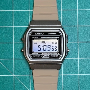 Modded Casio F91W &quot;Desert Camo&quot; Watch: Custom Lens & Silicone Band