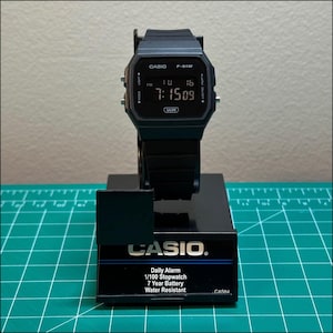 Zegarek Casio F91W z odwróconą modyfikacją – edycja Blackout zdjęcie 3