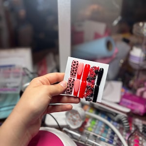 Red/Black Inspired Press on Nails