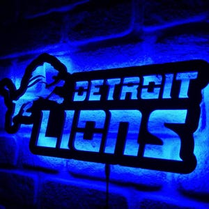 Detroit Lions LED Wall Decor: NFL Football Lighted Sign, Sports Fan Gift