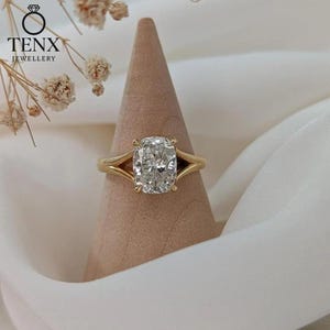 2CT Cushion Diamond Engagement Ring Moissanite Diamond Ring Elongated Cushion Diamond Ring Split Shank Solitaire Ring Anniversary Ring