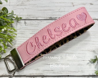 Heart Wristlet Key Fob /Personalized Vinyl Keychain /Wristlet Keychain for women /teacher gift/ Bridesmaid gift/ Mothers Day /Gift for mom