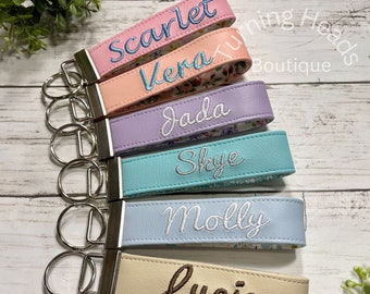 Wristlet Key Chain/ Personalized Vinyl Keychain / Embroidered Wristlet Keyfob/ Gift for her/ Teacher gift/ Bridesmaid gifts/ faux leather