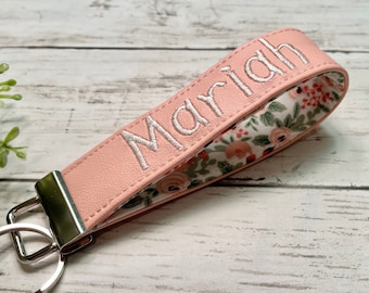 Wristlet Monogrammed Key Fob / Personalized Vinyl Keychain / Wristlet Keychain/ Gift for her/ Teacher gift/ Bridesmaid gifts/ faux leather