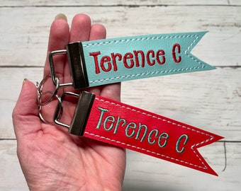 Book bag name tag/  Zipper pull / Personalized Vinyl Keychain / Lunch box tag/ Name label for school/ Gift for new driver/ Diaper bag tag