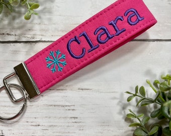 Snowflake Personalized wristlet Keychain / Winter keychain/ gifts under 15/ Gift for her/ new driver keychain