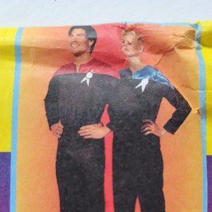 Adult Star Trek or Astronaut Costume Sewing Pattern, UNCUT 1990s Space Alien Pattern, Teen Tween Woman or Man McCall's 9493 image 1