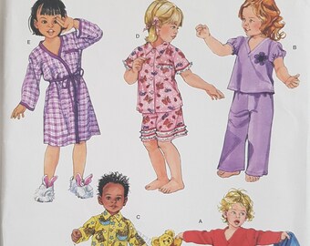 Sewing Pattern for Toddler/Child Pajamas And Robe - Girls' And Boys Housecoat & PJs - Vintage Size 6 Mo to 4 Chest 19-23" Simplicity 3584 G