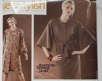 UNCUT Sewing Pattern for Women's Bell Sleeve Jacket, Jumper, Pants and Coat - Size 6-14 Bust 30.5-36 (78-92 cm) Simplicity 3631