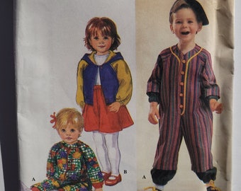 Toddler's Sewing Pattern for Jumpsuit, Romper, Jacket and Skirt - Size 1 2 3 4 (Chest 20-23") Simplicity 8758 G