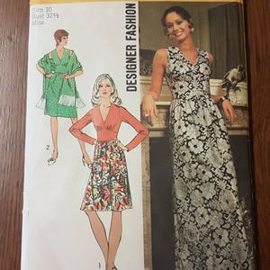 Vintage 70s Sewing Pattern for Fitted Maxi Dress with Shaped Midriff, Sleeveless or Long Sleeve - Size 10 - Bust 32.5&quot; - Simplicity 5350