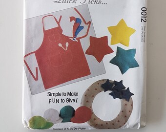 Sewing Pattern for Gifts - Wreath, Stars, Hats, Dog Bed, Ties, Firewood Tote, Apron, Oven Mitts - McCall's 0012