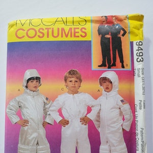 Adult Star Trek or Astronaut Costume Sewing Pattern, UNCUT 1990s Space Alien Pattern, Teen Tween Woman or Man McCall's 9493 image 2