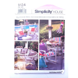 Simplicity 9134 Vintage 80s Sewing Pattern for Patio Chair Cushion Covers, Windsock, Outdoor Pillows
