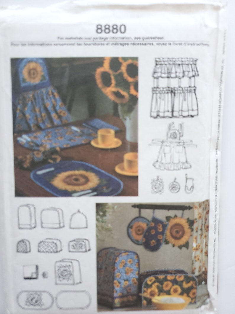 Tea Cozy Placemat and Apron Toaster Cover Vintage Sewing Pattern for Kitchen Applicance Covers and Curtains Simplicity 8880 G