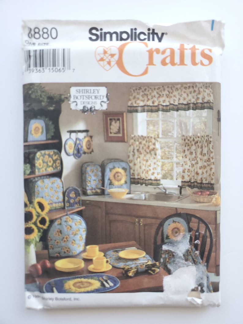Tea Cozy Placemat and Apron Toaster Cover Vintage Sewing Pattern for Kitchen Applicance Covers and Curtains Simplicity 8880 G