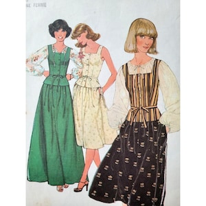 Puede incluir: Patrón de costura vintage con tres vestidos. Los vestidos incluyen un vestido largo verde con una parte superior floral, un vestido color crema con un escote cuadrado y un vestido a rayas negro y marrón con una falda floral. El patrón está etiquetado como "NE FEMME".