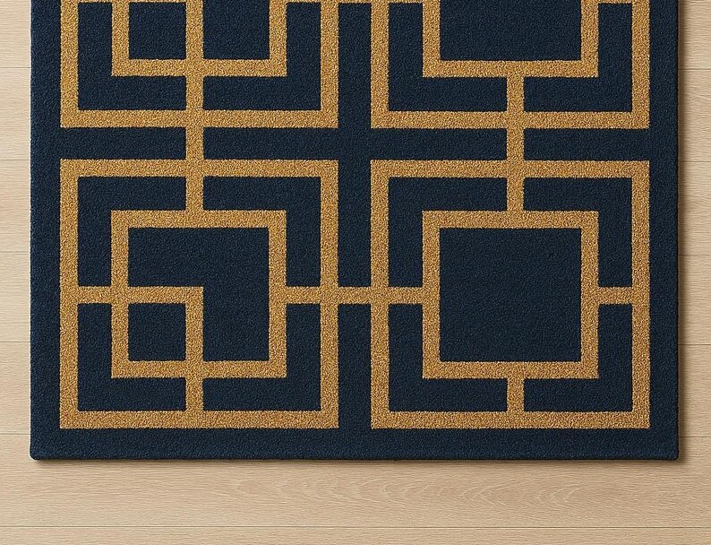 Alfombra geométrica azul marino y dorada con diseño art déco de clave griega imagen 5
