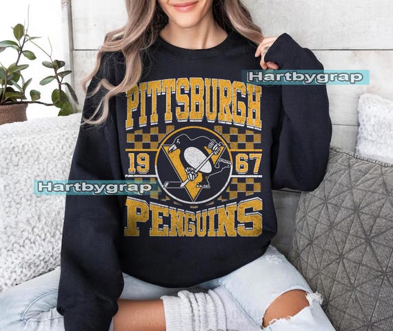Pittsburgh Penguin Sweatshirt, Vintage Pittsburgh hockey shirt, Pittsburgh Hockey Crewneck, Penguins Hockey youth sweater, Hockey Fan gift