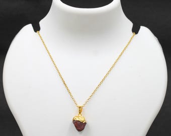 Collana con pendente in rubino grezzo / Gioielli boho placcati in oro