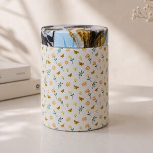 Farmhouse Cow Jar with Lid – Decorative Flower Print Storage Pot with Cows on Top