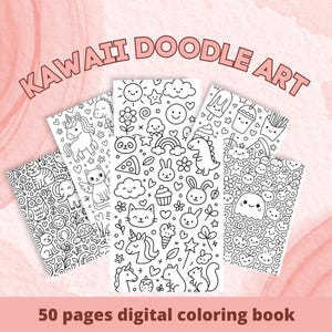 Op de afbeelding: Een verzameling van vijf zwart-wit Kawaii Doodle Art kleurboeken. Elk boek bevat unieke doodle-ontwerpen van schattige dieren, eten en andere grillige elementen. De tekst "KAWAII DOODLE ART" en "50 pages digital coloring book" worden weergegeven.