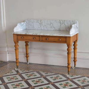 Vintage Marble-Top Wooden Console Table with Elegant Carved Legs