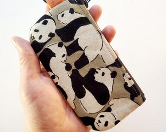 Flat pouch with a key ring - 5" zipper, panda print