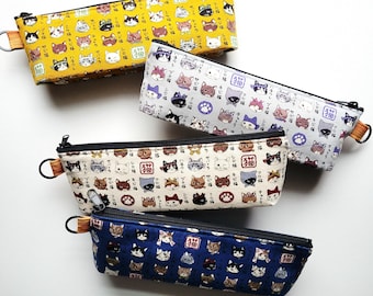 Standing pencil case with a key ring - 10"W zipper, Japanese cats