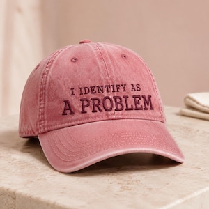 Casquette « Je suis un problème », casquette de baseball brodée humoristique, casquette rose sarcastique, casquette à message impertinent, cadeau amusant pour femmes, casquette tendance