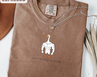 Comfort Colors® Lifting Club T-Shirt, Silly Muscular Goose Gym Humor Tee, Gift for Personal Trainer Powerlifting Workout
