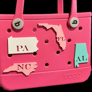 Water Resistant 3D Printed State Bogg Bag Buttons, Bogg Bag Charms, Bogg Bag Accessories, Pool Bag Charms, Beach Bag Charms