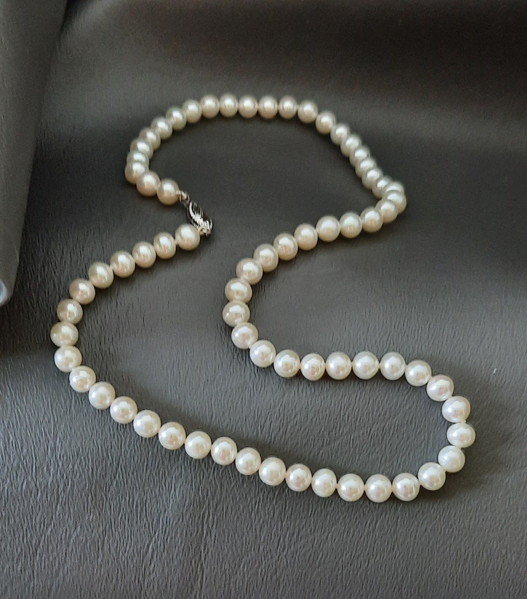 6mm White Cultured Freshwater Pearl Slide main image 1