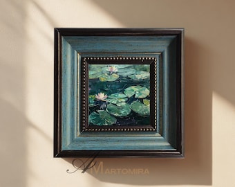 Miniatuur schilderij van een groene lotusvijver, kleine waterlelie-kunst, rustgevende natuurdecoratie voor aan de muur, kleine handgeschilderde bloemendecoratie, zen-cadeau voor thuis
