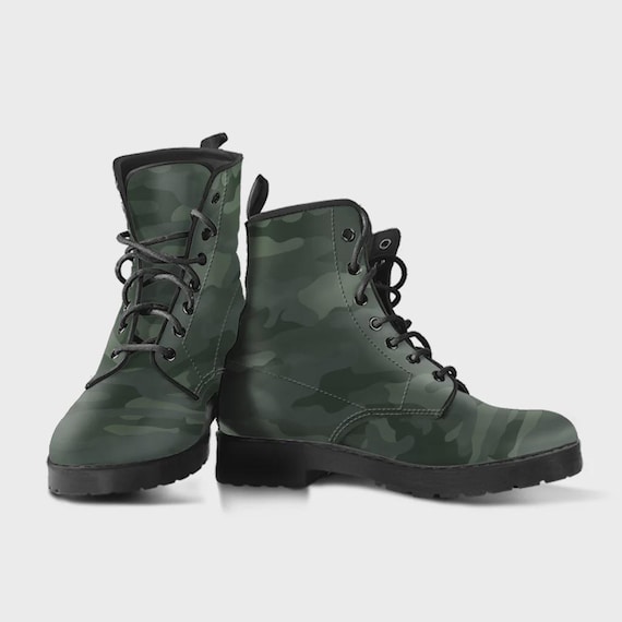 Classic Woodland Camouflage Combat Boots, Unisex Men display picture 1