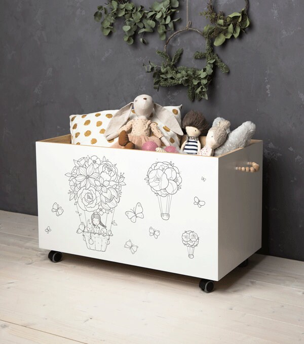 Scandinavian cheap toy box