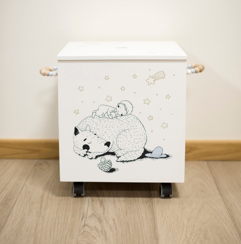 Toy box Boys toy box Storage Wooden toy box Toy box on wheels Toy storage Nursery Decor Wooden Shower Gift Toy chest Wood toy box
