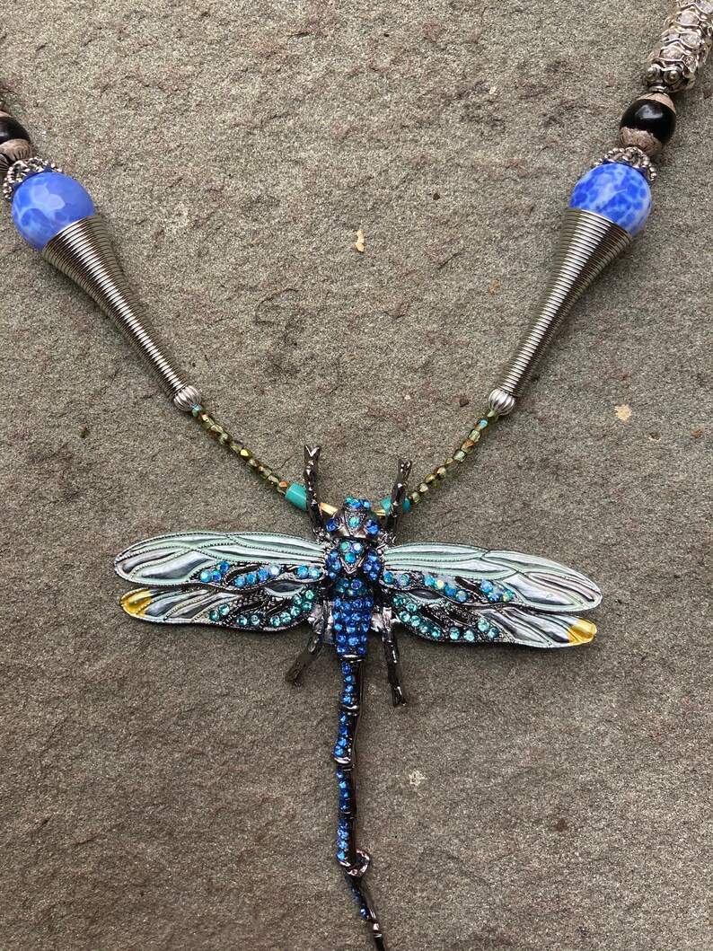 Dragonfly pendant necklace