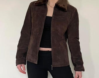 Vintage 70s Dark Brown Suede Leather Jacket – Women Zip-Up Suede Jacket with Faux Fur Collar – Boho Real Suede Coat - Winter Leather Jacket