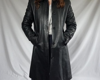 Women's Black Leather Coat Sheepskin Leather Long Coat Vintage Style Fallout Outwear Trench Coat Leather Coat Women