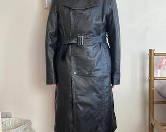 Gabardina de cuero negra para mujer / Abrigo vintage de cuero con cinturón de los años 90 / Abrigo largo cruzado de longitud completa / Abrigo de cuero de invierno