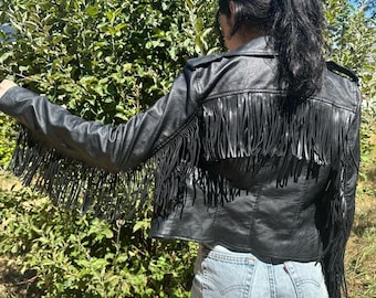 Vintage Black Fringe Leather Jacket – Women Western Rockstar Leather Jacket | 90s Festival Fringe Jacket | Cowgirl Cropped Jacket