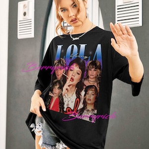 Lola Young Fan T-shirt: Rörig & Stämningsfull Komfortfärgad T-shirt